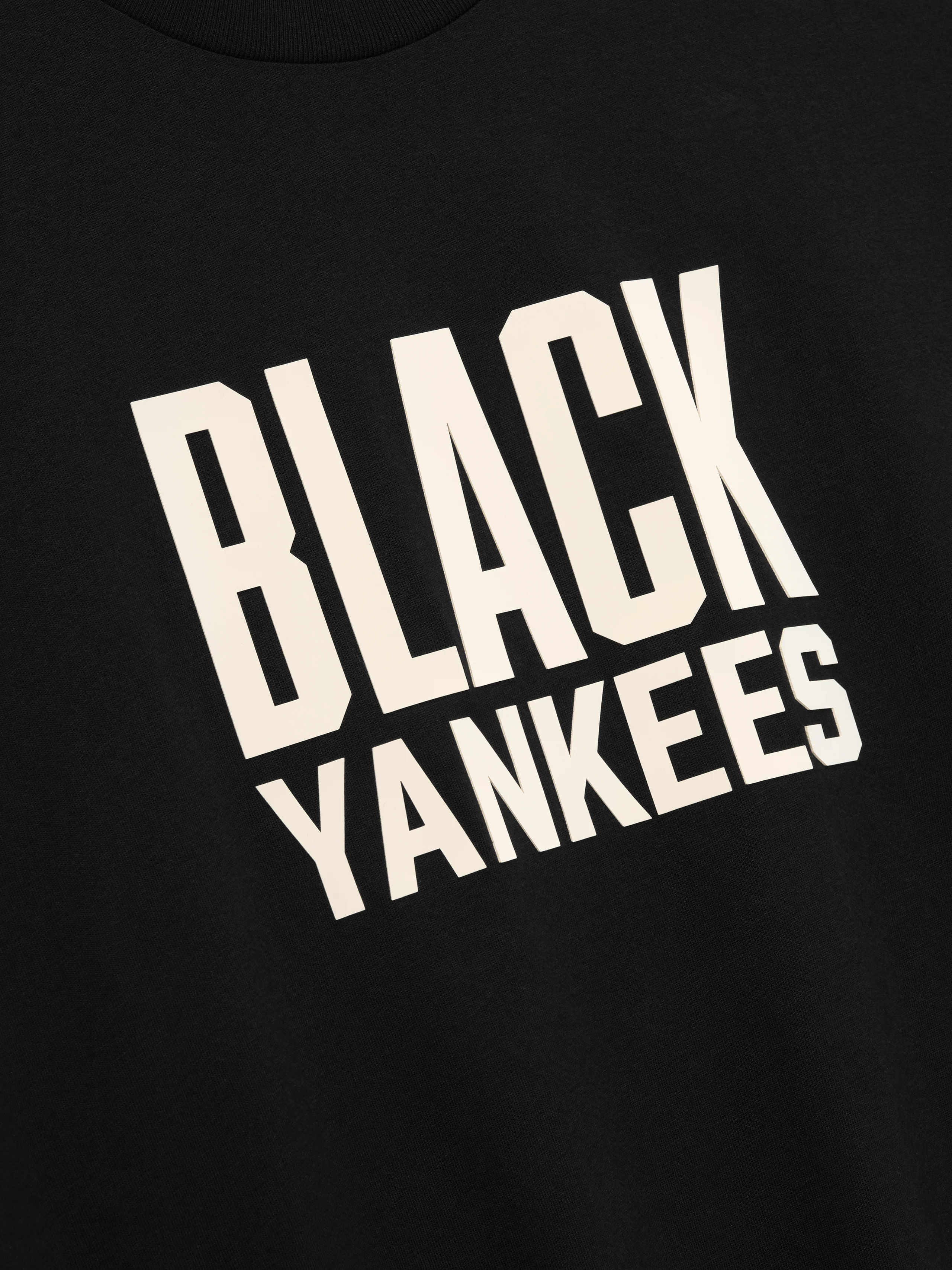 Essentials Black Yankees Tee - Image 3