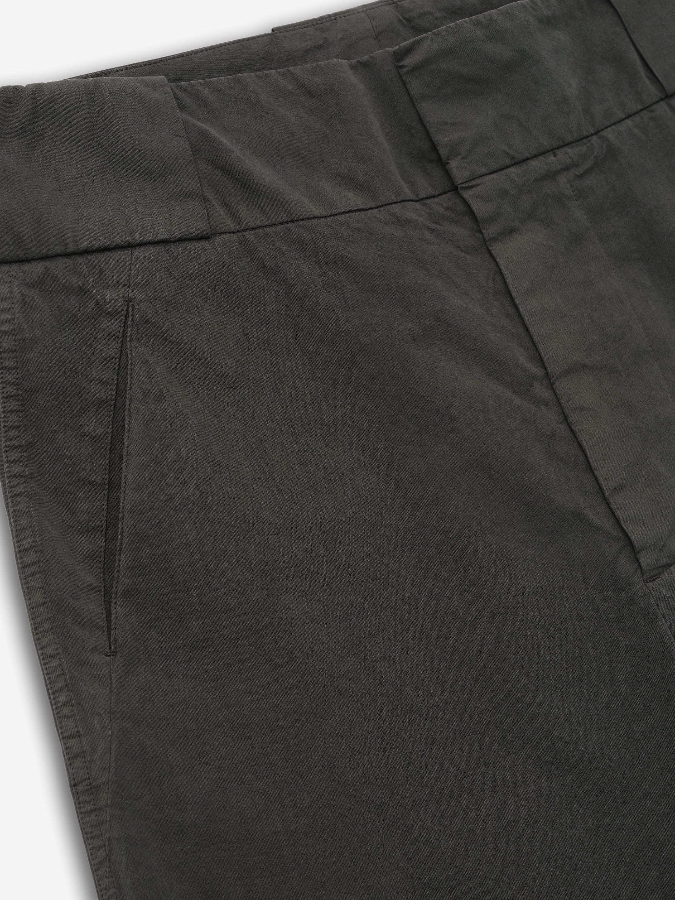 Garment Dyed Cotton Casual Short - Image 5