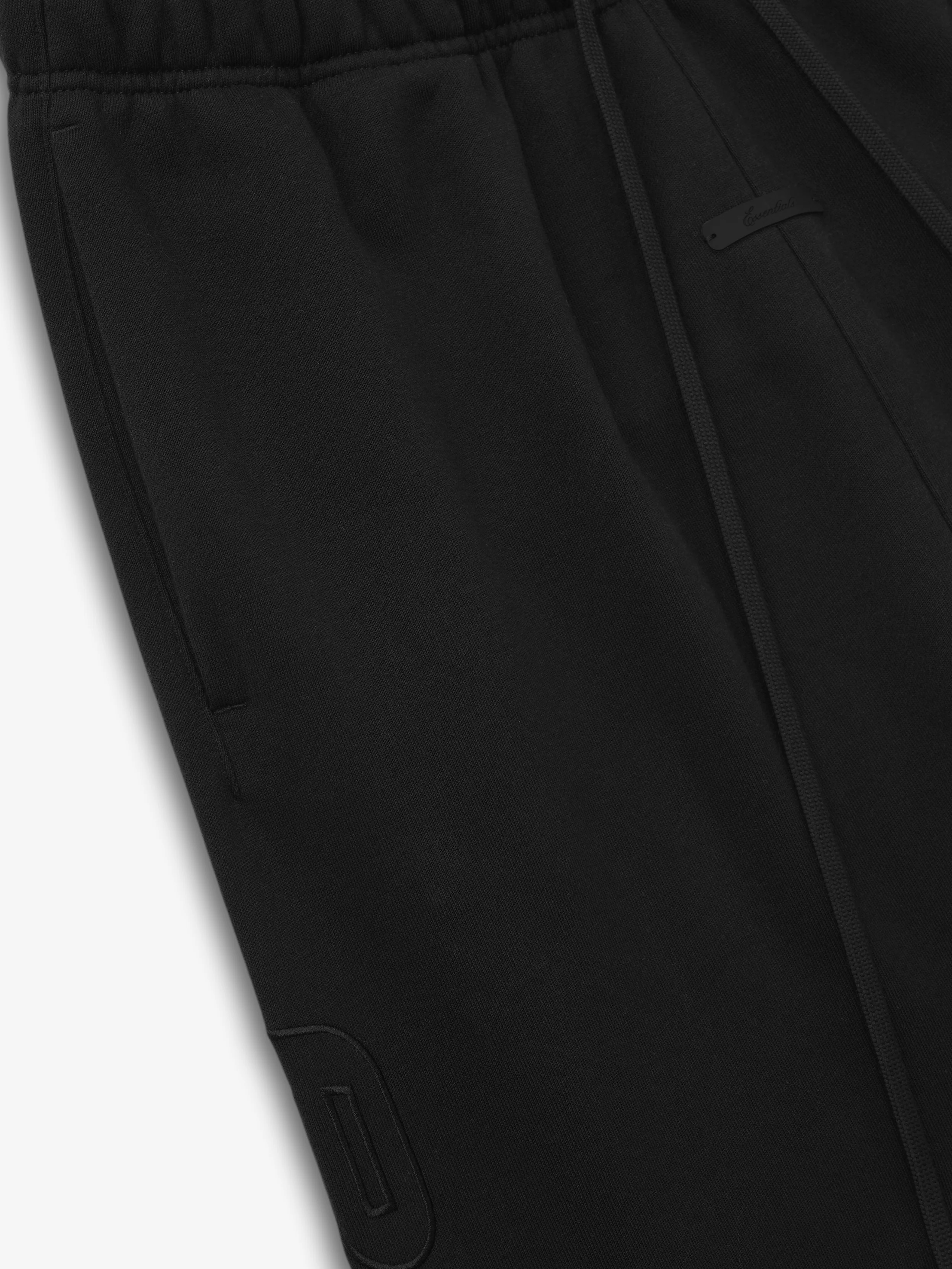 Active Trace Relaxed Sweatpant - Image 4