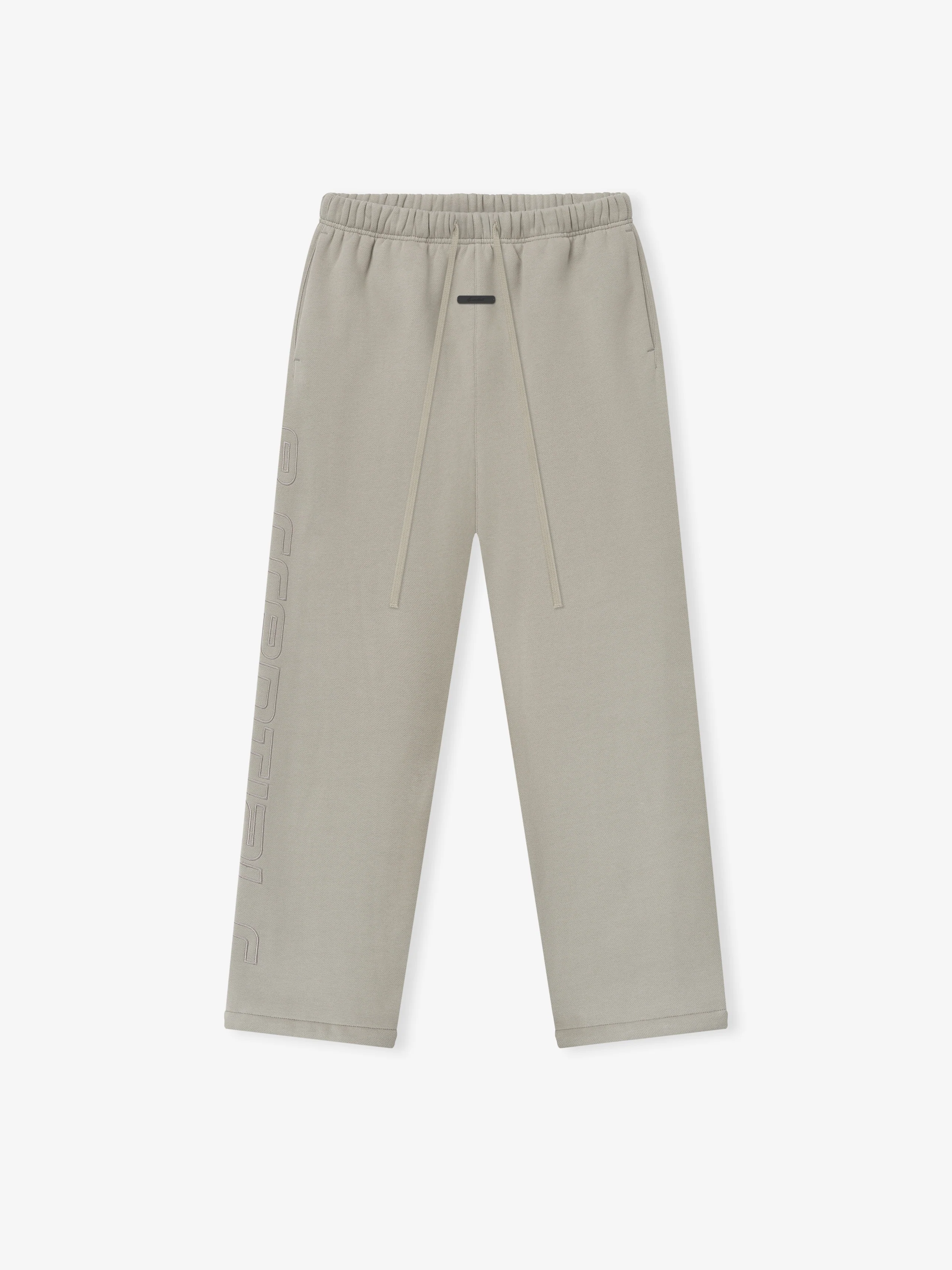 Active Trace Relaxed Sweatpant - Image 3