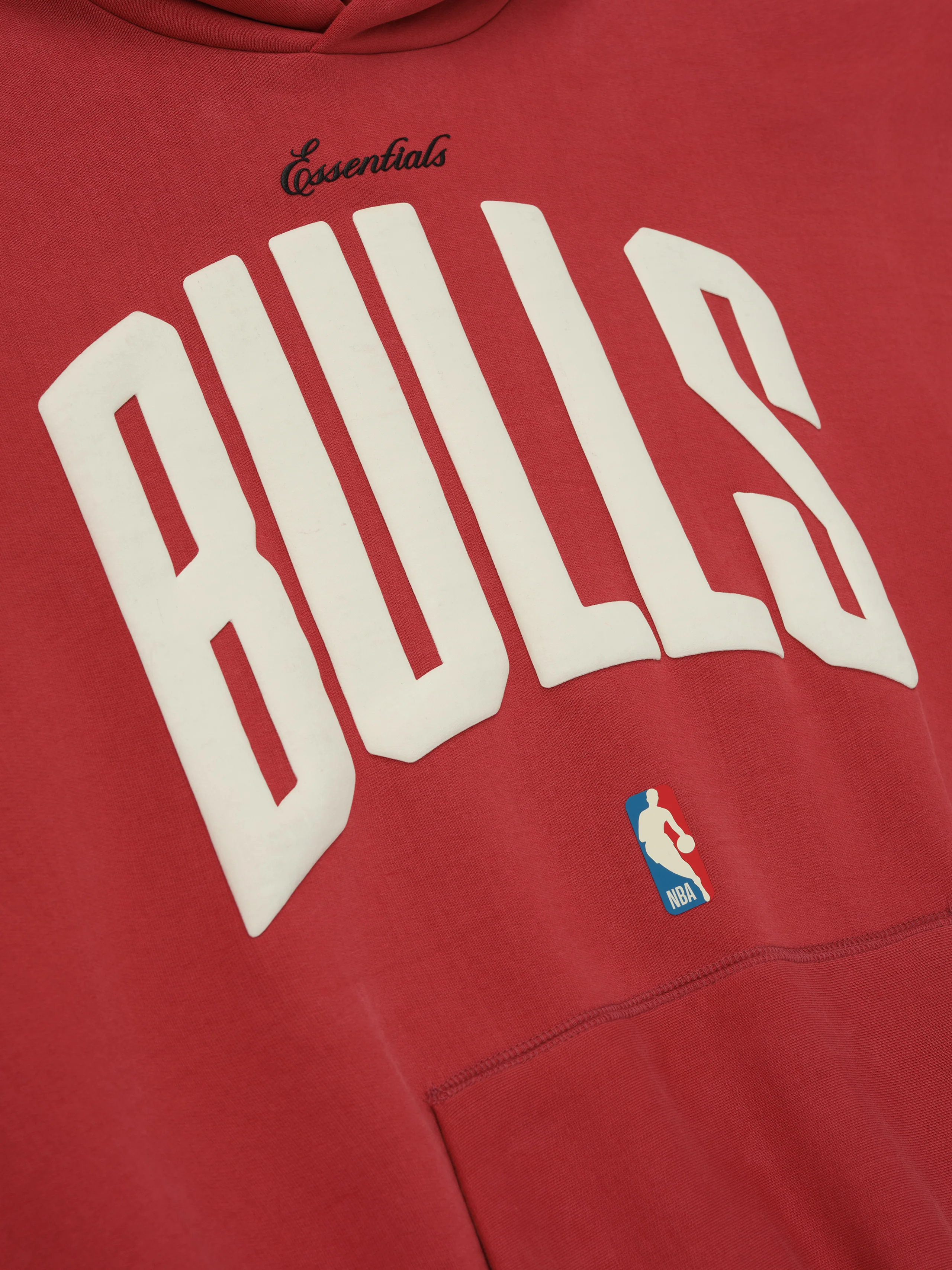 Bulls 90s Hoodie - Image 4