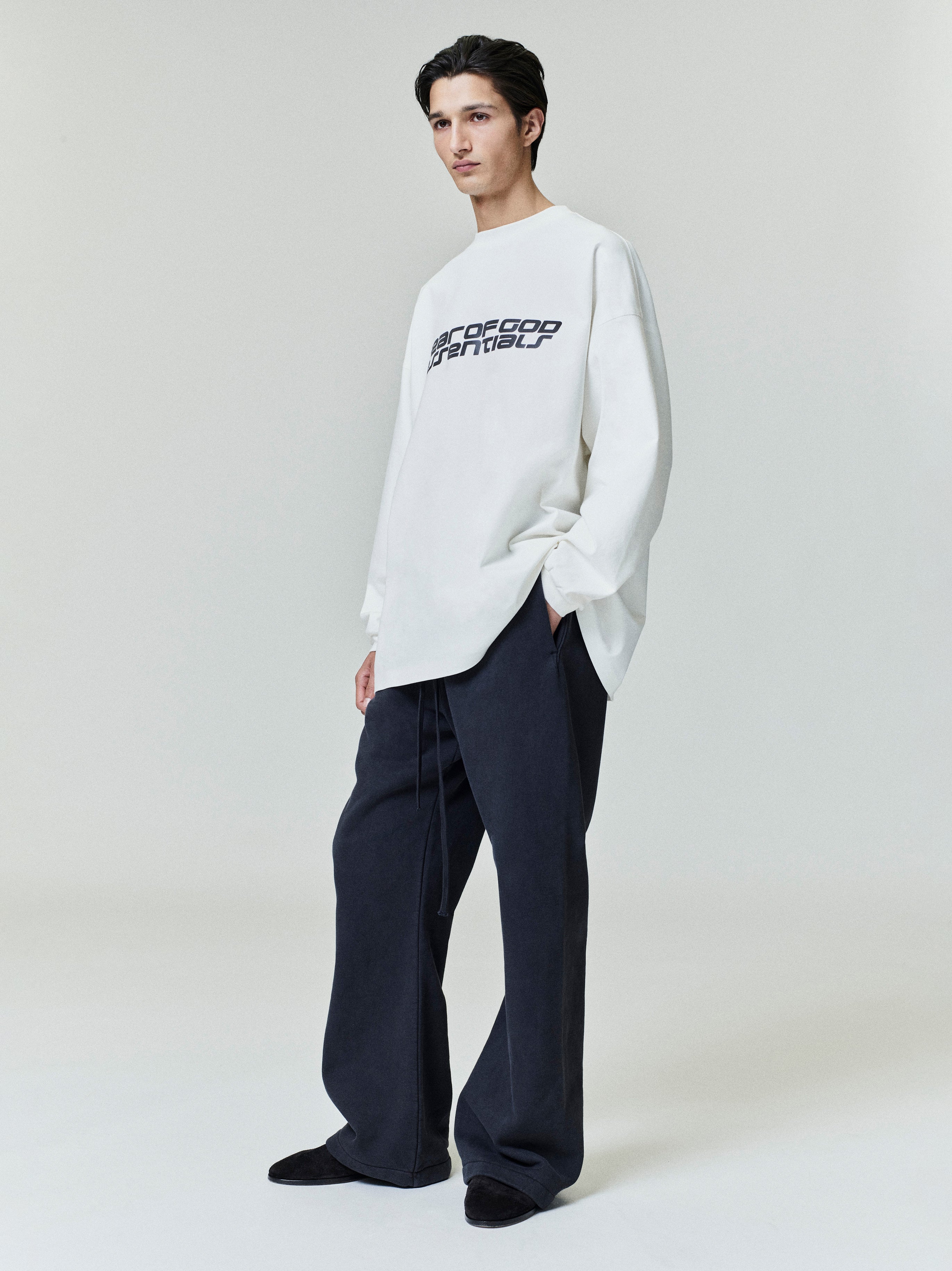 Heavy Fleece Flare Sweatpant - Image 3