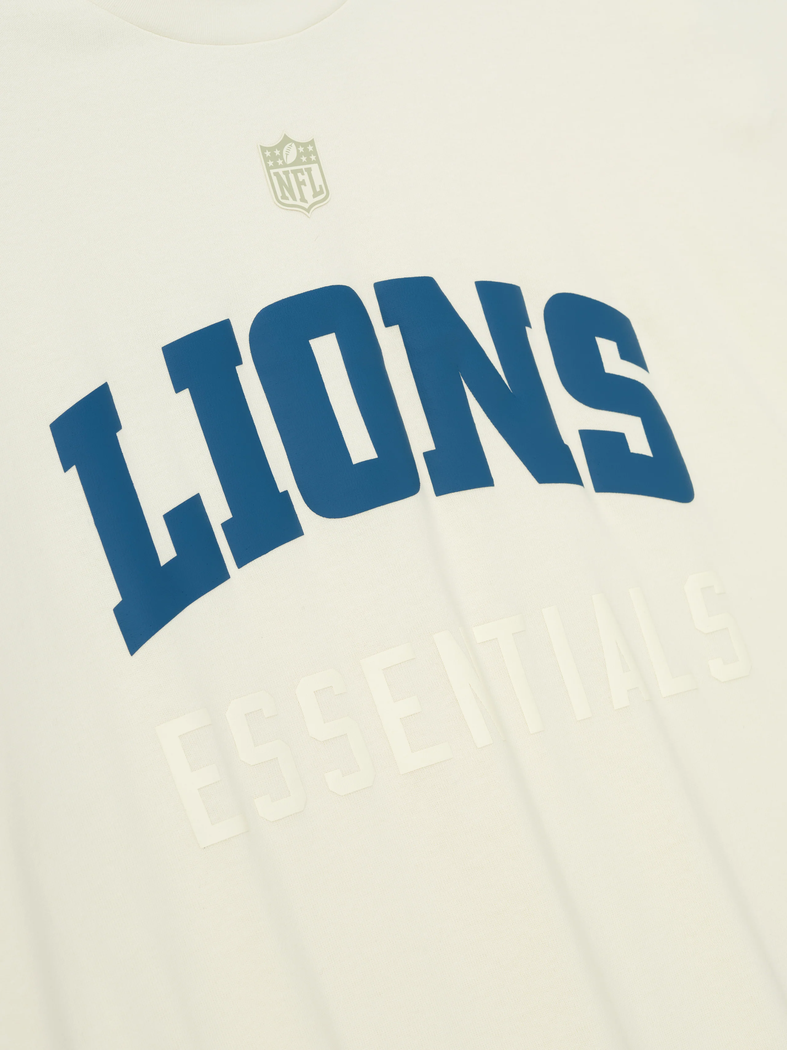 Lions 90s 3/4 Sleeve Football Tee - Image 3